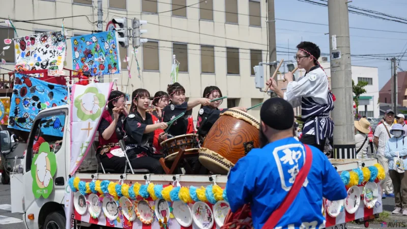 保護者も先生も一緒に楽しく参加してます。