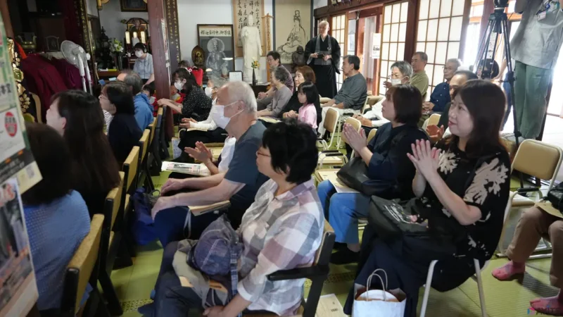 楽しいイベントに次つぎお客様が増えていきます